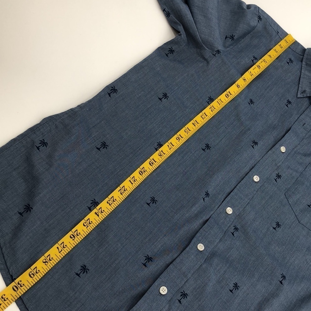 Chaps Easy Care Blue Palm Tree All Over Print Short Sleeved Button Down Size L - Picture 11 of 13